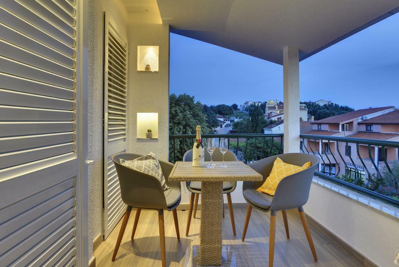 Apartments Zanetti 2 Pula Exterior photo