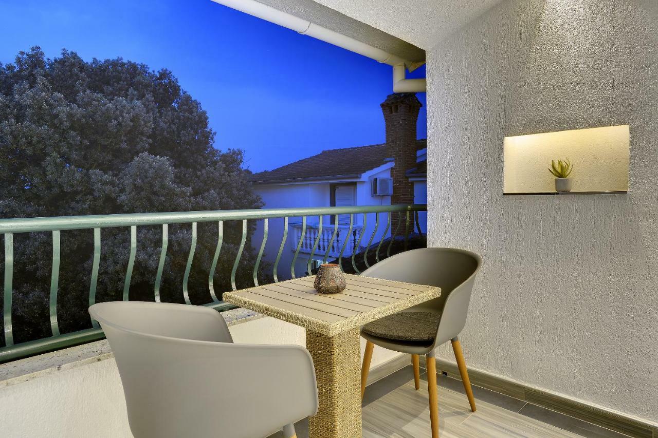 Apartments Zanetti 2 Pula Exterior photo