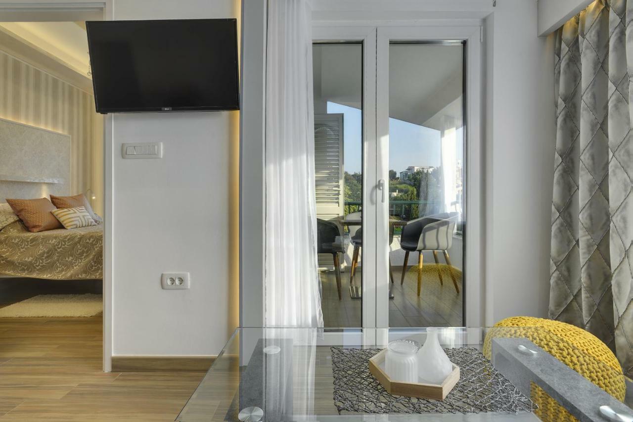 Apartments Zanetti 2 Pula Exterior photo